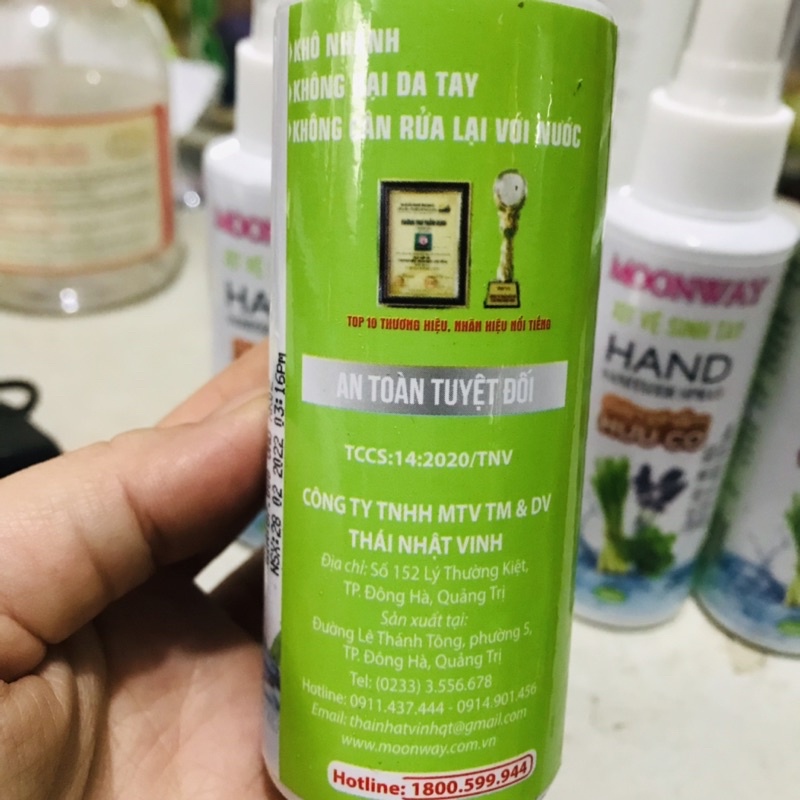 Xịt Rửa Tay Khô Hữu Cơ MOONWAY 100ml