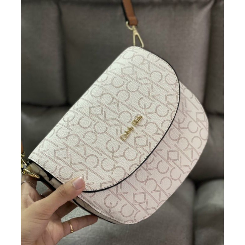 Túi Ck Dáng Bầu Size 20cm