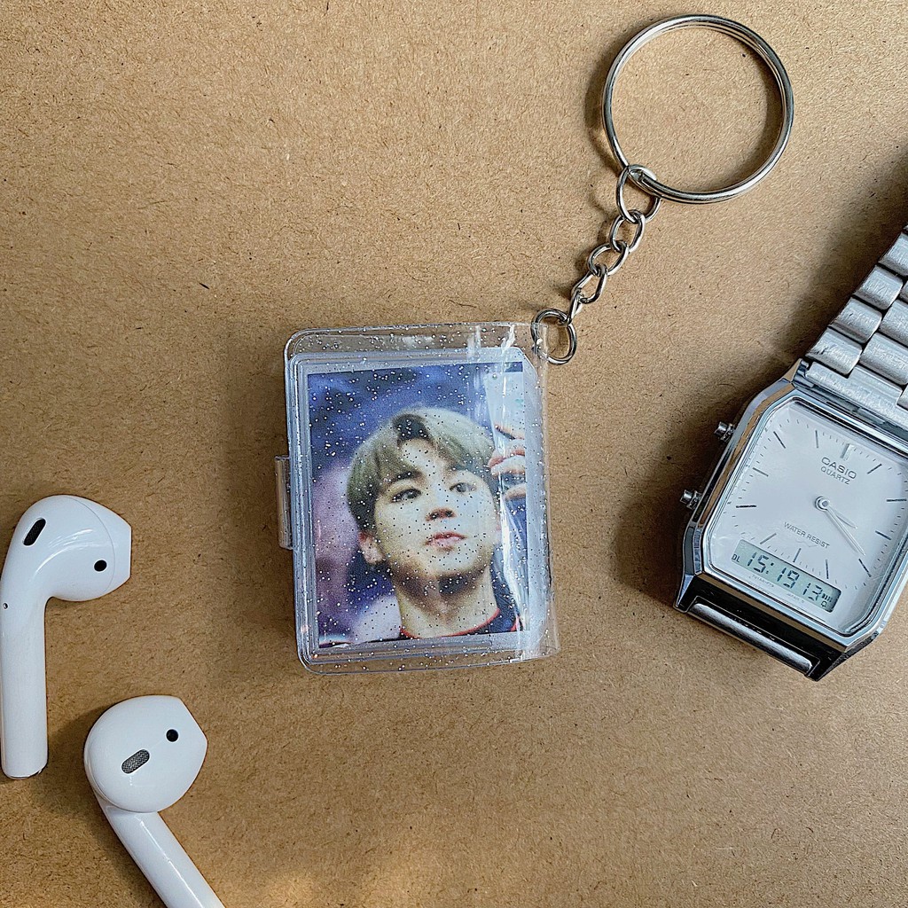 Móc khóa album mini, móc khóa sổ không in hình- hoặc in 16 ảnh theo size Album theo yêu cầu.