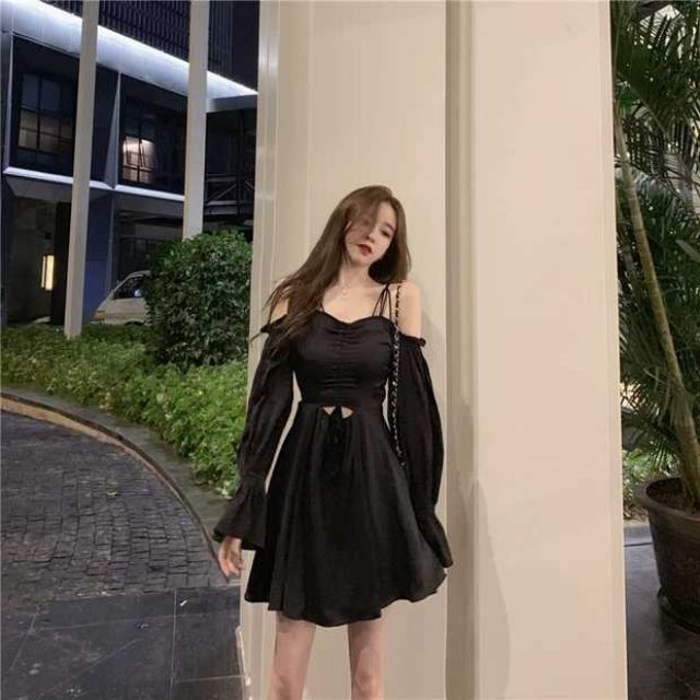 ĐẦM DÂY RÚT QUYẾN RŨ ULZZANG | BigBuy360 - bigbuy360.vn