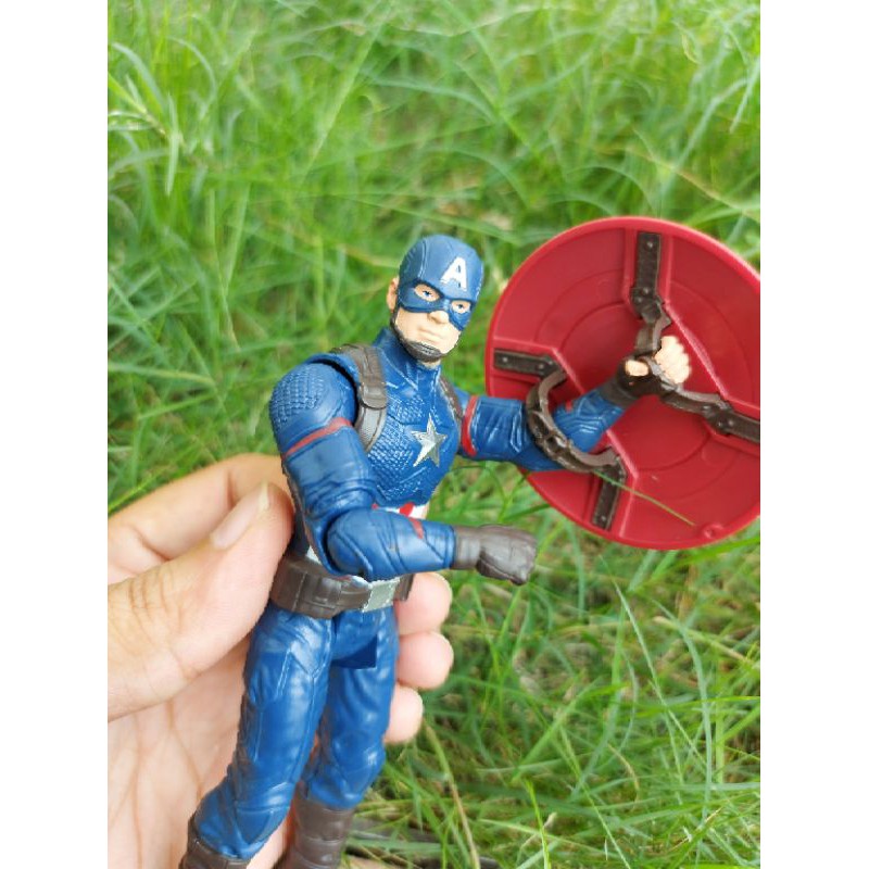 Đồ chơi Action figure nhân vật của Marvel. Captian và Ronin.Hàng chính hãng của Hasbro.