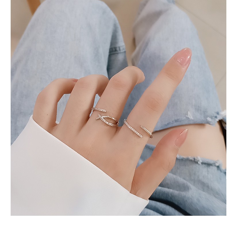 Nhẫn Bạc nữ DaLiA Jewelry dạng hở đính đá, có thể tự điều chỉnh size thanh xiên cá tính