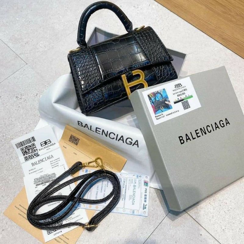 Túi xách có hộp