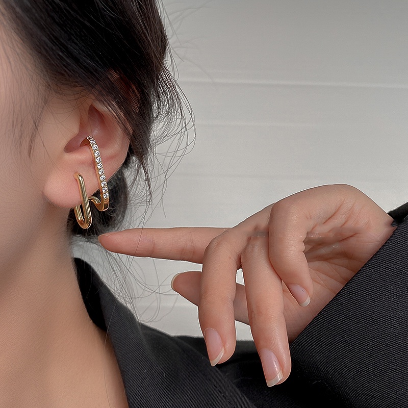 Khuyên tai hình chữ u màu vàng kiểu dáng mới phong cách Hàn Quốc