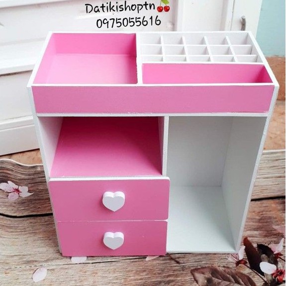 tủ mini đựng mỹ phẩm hồng phấn mới núm tim