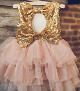 Đầm party siêu phẩm cho baby