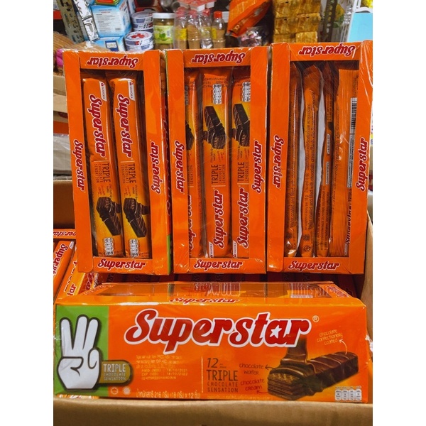 Bánh Xốp Superstar Chocolate 216g - 12 thanh x18g