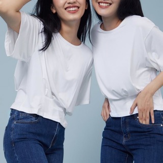 Blue T shirt . Áo thun kiểu .