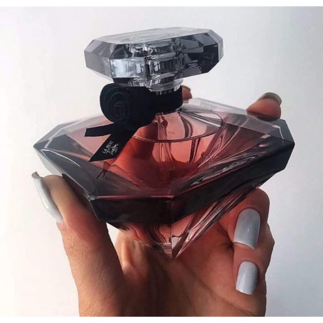 Nước hoa la nuit lancome