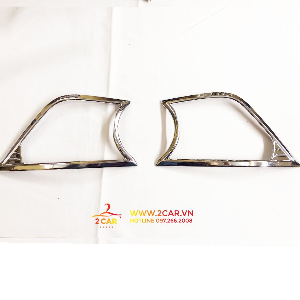 Ốp viền đèn gầm trước xe Toyota Innova 2016-2020 mạ crom cao cấp
