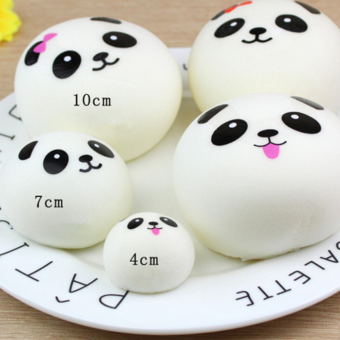 Đồ chơi squishy hình gấu trúc đáng yêu giúp giảm căng thẳng cho bé