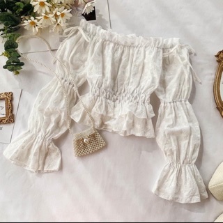 (sẵn ) Áo croptop trễ vai hoa nhí tay phồng tay bồng dài tay loe bèo nhún