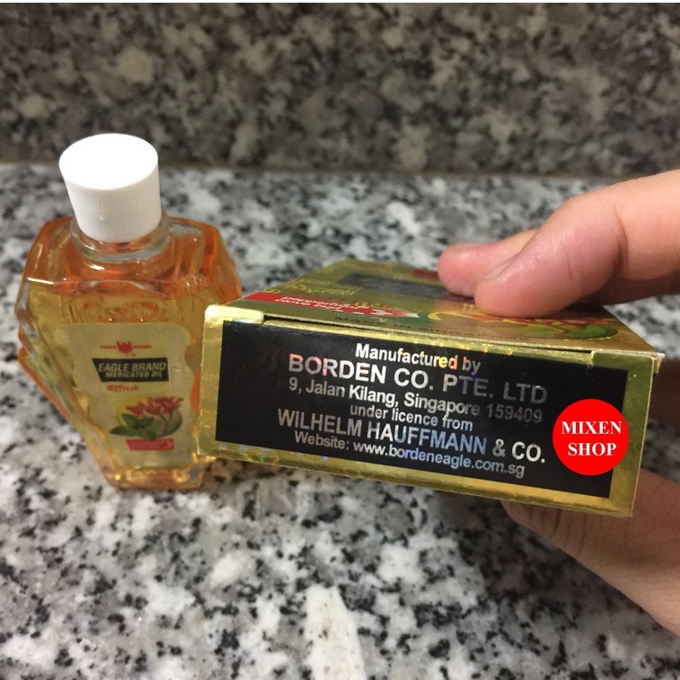 Dầu Gió Con Ó Vàng Eagle Brand Medicated Oil Refres Đinh Hương 24 ml