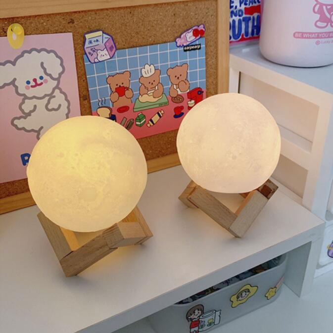 Đèn ngủ hình mặt trăng 3d ấm áp ban đêm thích hợp làm quà tặng sinh nhật