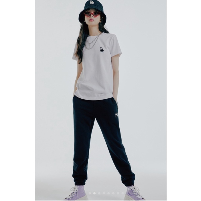 Quần nỉ jogger MLB basic đen Ny
