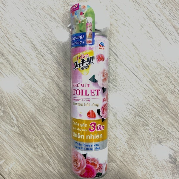 Xịt Phòng Khử Mùi Thuốc Lá/ Tolet/Phòng ngủ Sukki-ri Bedroom Nhật Bản 320ml