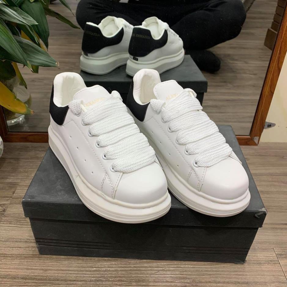 Giày 𝐌𝐂 𝐐𝐔𝐄𝐄𝐍 ⚡️𝐒𝐢ê𝐮 𝐑ẻ⚡️ Giày MCQ Độn Đế 3 Phân Màu Trắng Gót Đen nam nữ Hot Trend full box bill
