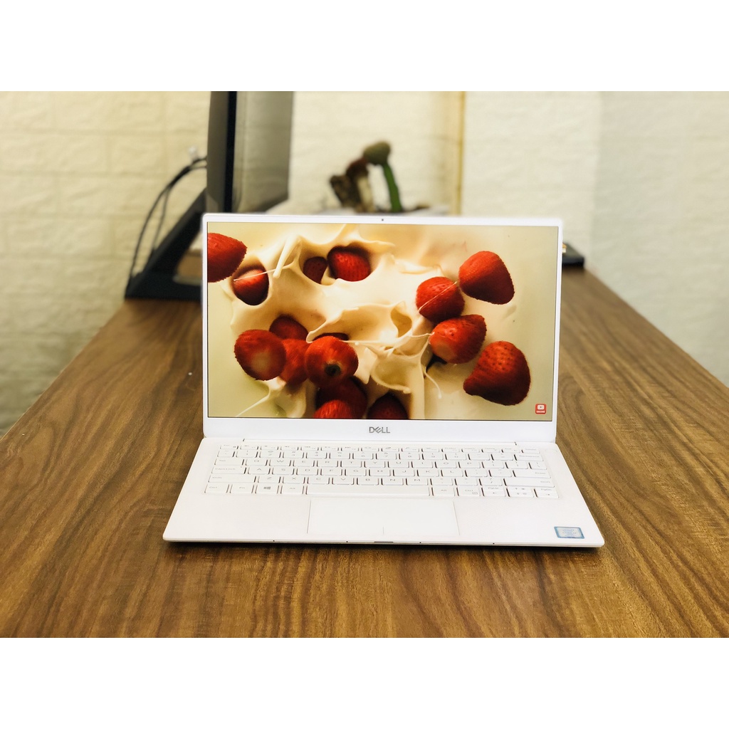 Laptop Dell XPS 13 9380 i7-8565U | Ram 16GB | SSD 512GB | 13.3" FHD IPS | Like New