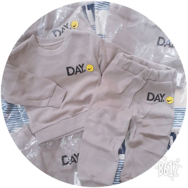 Set mặt cười cho bé