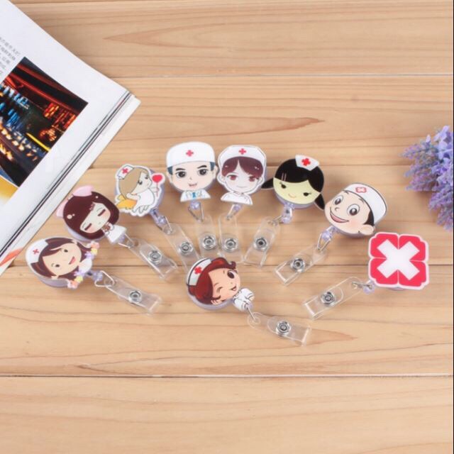 Móc đeo thẻ sinh viên