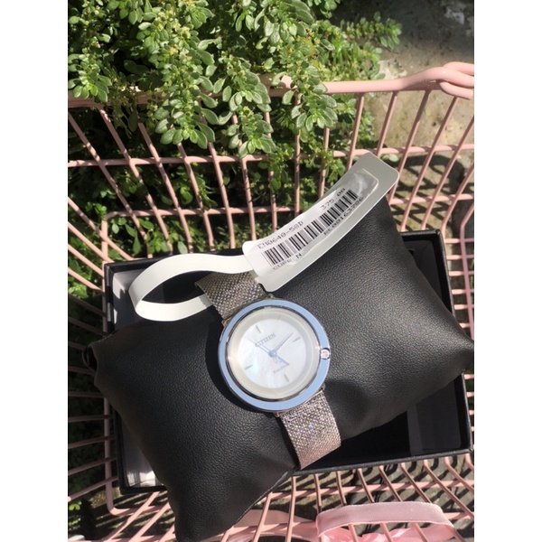 Đồng Hồ Nữ C itizen, size 32mm, Dây Lưới Thép Không Gỉ, Chống Nước 50m