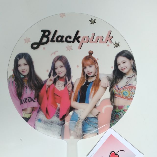 Quạt trong BLACKPINK, LISA, JISOO