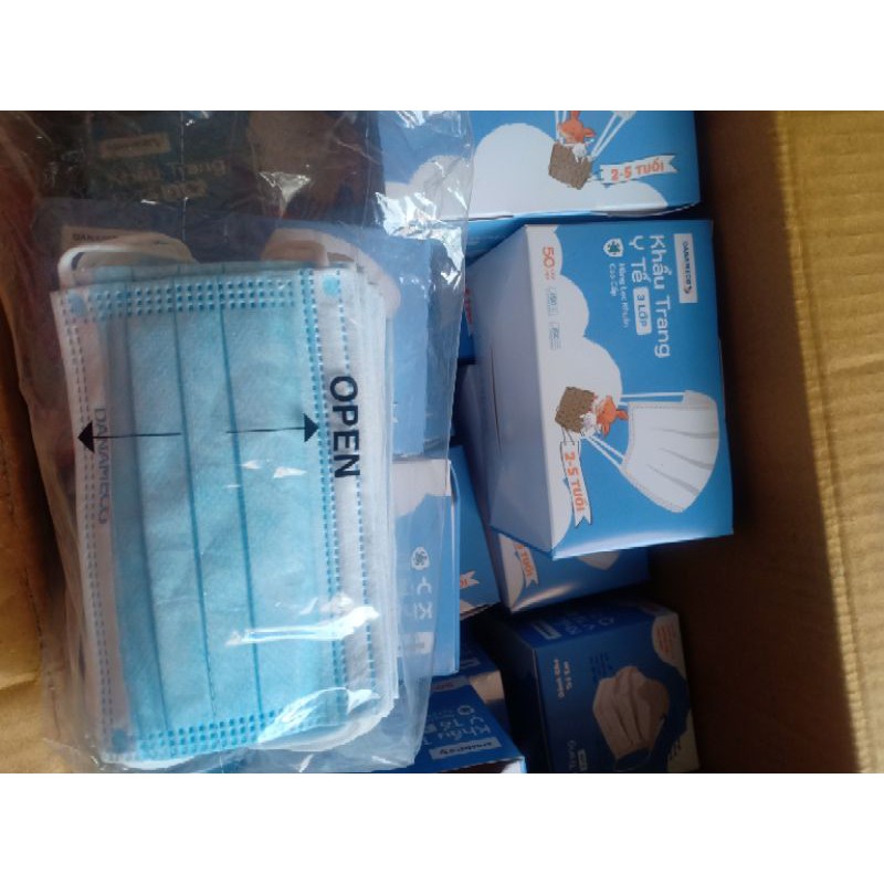 Khẩu trang y tế trẻ em Danameco từ 2 đến 5 tuổi. 1 hộp 50 cái màng lọc cao cấp | BigBuy360 - bigbuy360.vn
