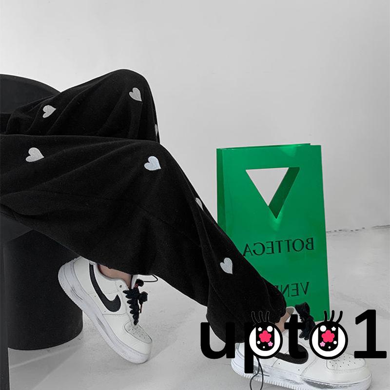 Quần Dài Nữ Ống Rộng Họa Tiết Trái Tim Thời Trang Cá Tính | BigBuy360 - bigbuy360.vn