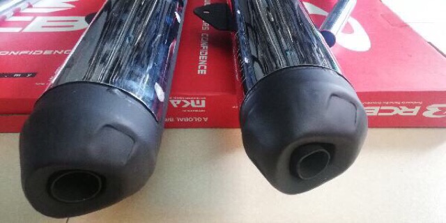 Pô redleo sonic giả zin êm và móc ấm Full cổ các dòng xe nhé.