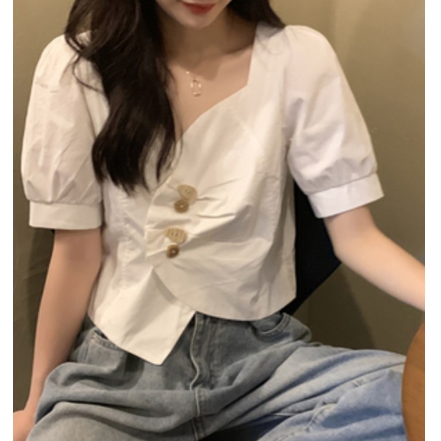 Áo kiểu hoạ tiết cúc nổi bật SUGARIE (ảnh thật) | BigBuy360 - bigbuy360.vn