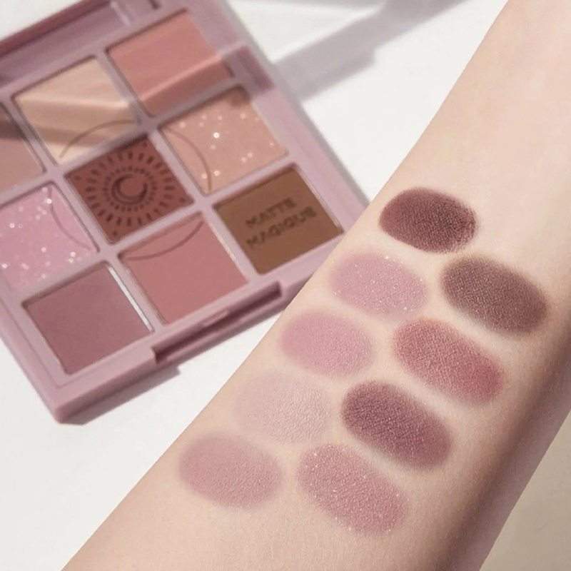 [Hàng mới về] Bảng phấn mắt 9 màu sắc hiệu ứng lì và ánh ngọc trai chống nước chống mồ hôi lâu trôi xinh xắn | BigBuy360 - bigbuy360.vn