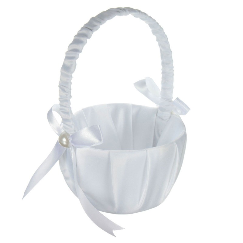 Giỏ Hoa Trắng Vải Satin Đính Nơ Và Ngọc Trai Xinh Xắn