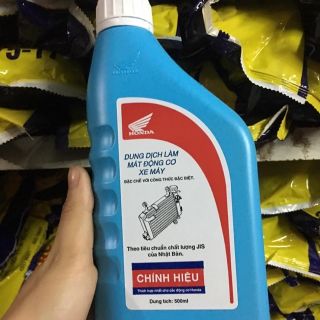Nước làm mát động cơ xe máy Honda