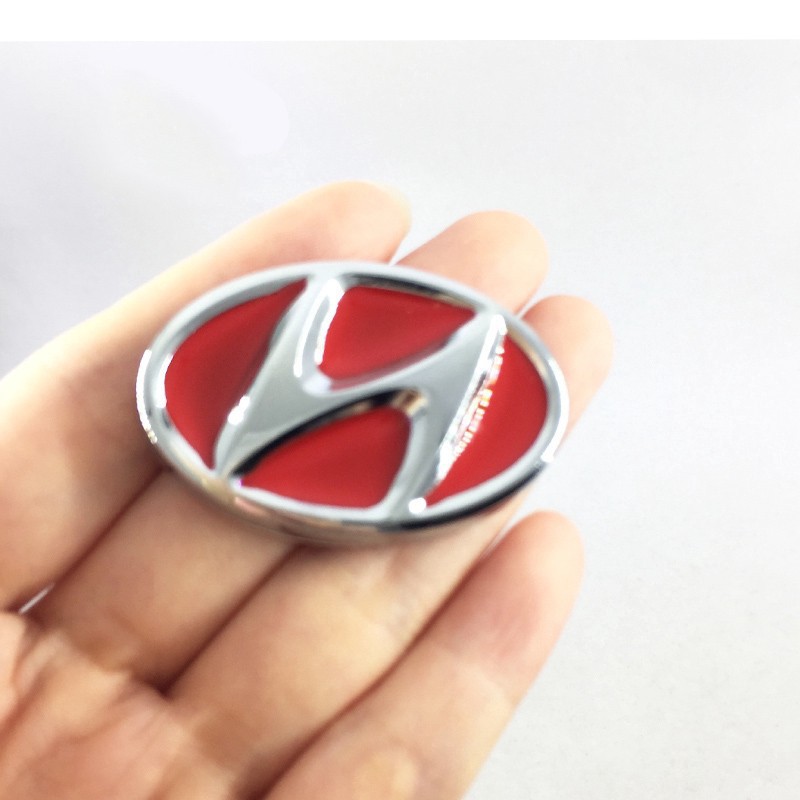 Logo Kim Loại Chữ Hyundai Trang Trí Xe Hơi 1 Cái