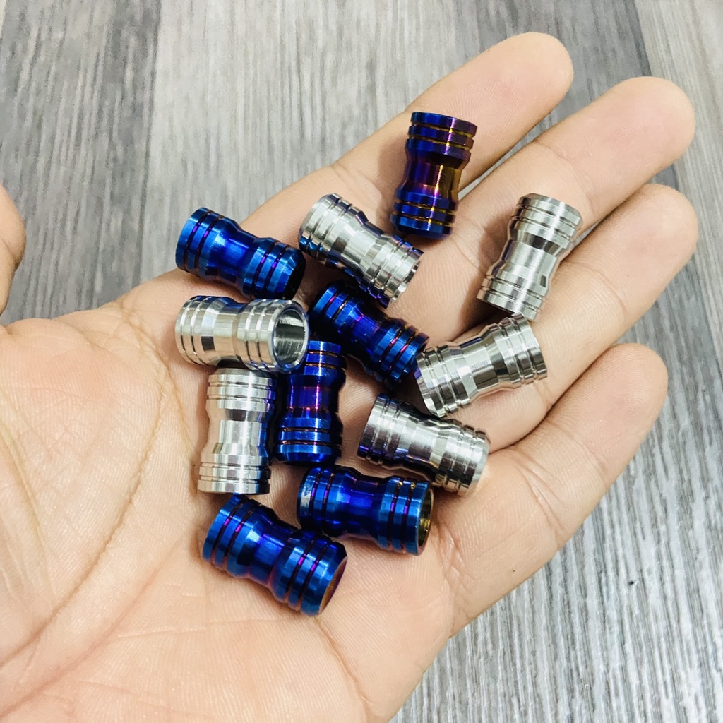Một cặp nắp van vòi salaya v2 sử dụng cho mọi dòng xe máy, xe ga, xe hơi