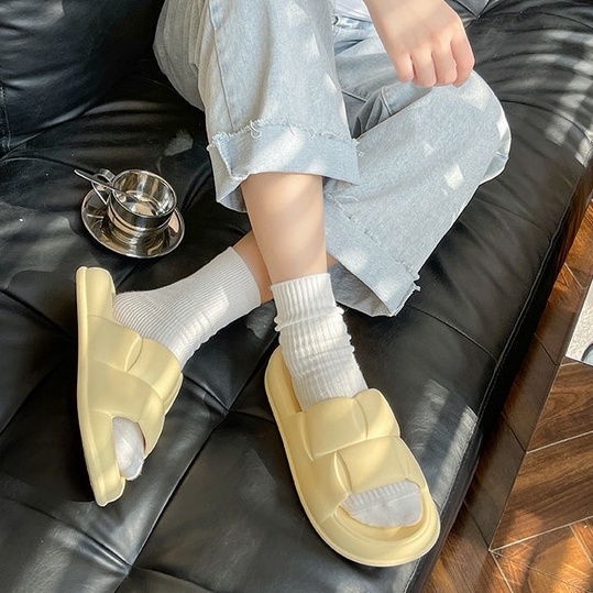 Dép Bánh Mỳ Nữ Béo Đế Xôp Tăng Chiều cao Quai Ngang Vân Nổi