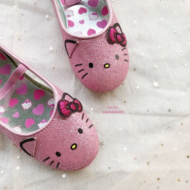 Búp bê Hello Kitty bé gái