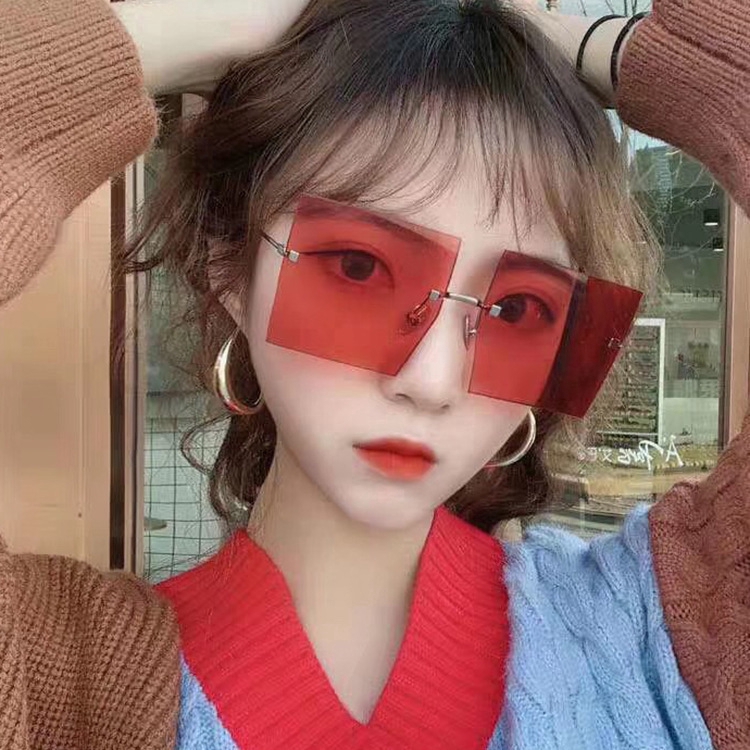 Kính Râm Tròng Vuông Gọng Mỏng Thời Trang Cho Nữ