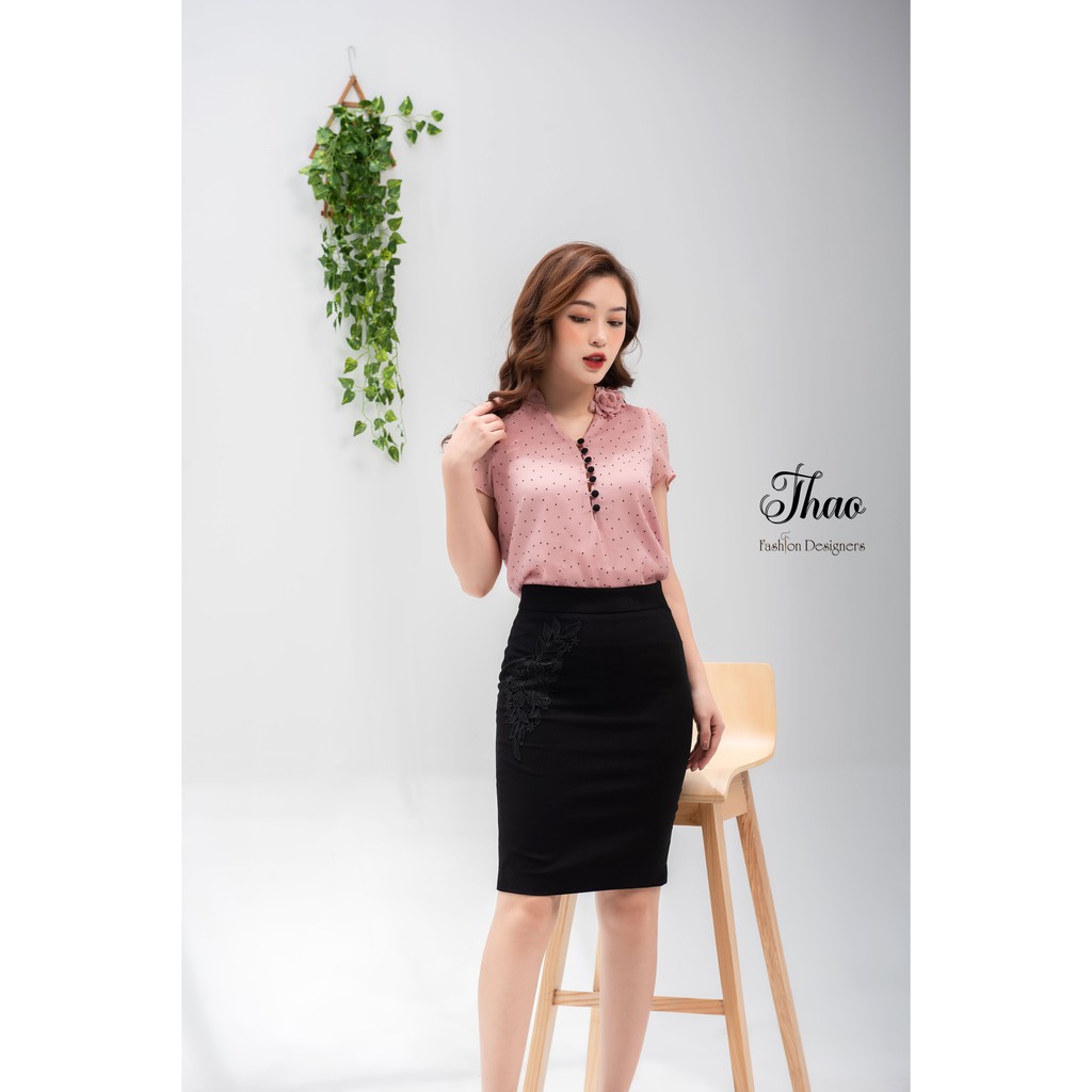 Chân váy bút chì đen phối ren sườn Thảo Fashion