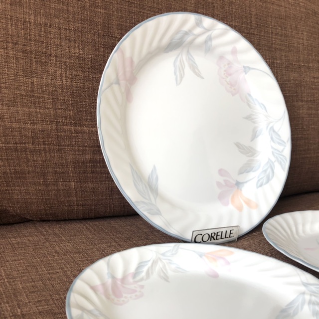 Dĩa thuỷ tinh Mỹ Pink Trio Corelle (18cm-23cm-26cm)