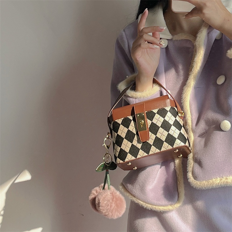 IELGY Túi Đeo Chéo Đính Đá Màu Sắc Tương Phản Phong Cách retro Thời Trang Cho Nữ