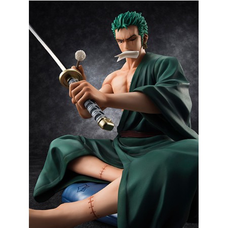 Mô Hình Zoro Ngồi Lau Kiếm - Cao 17cm - Nặng 500G - Mô Hình One Piece