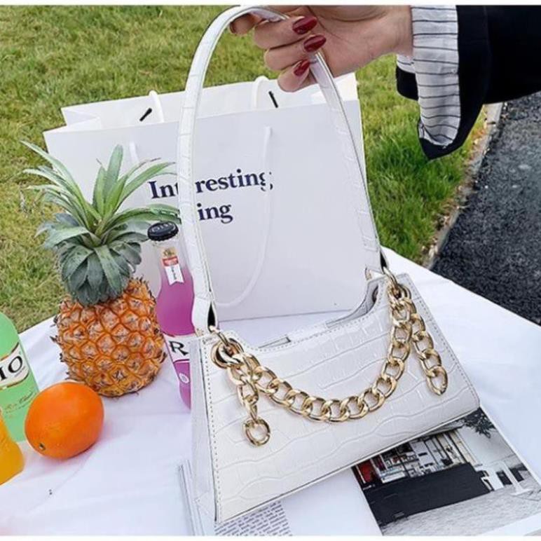 👛ẢNH SHOP CHỤP👛 TÚI ĐEO VAI, TÚI KẸP NÁCH PHỐI XÍCH SANG CHẢNH BH 444 | BigBuy360 - bigbuy360.vn