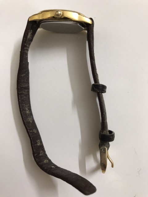 Đồng hồ Future Club Nhật. Giới tính nữ. Mã 280503