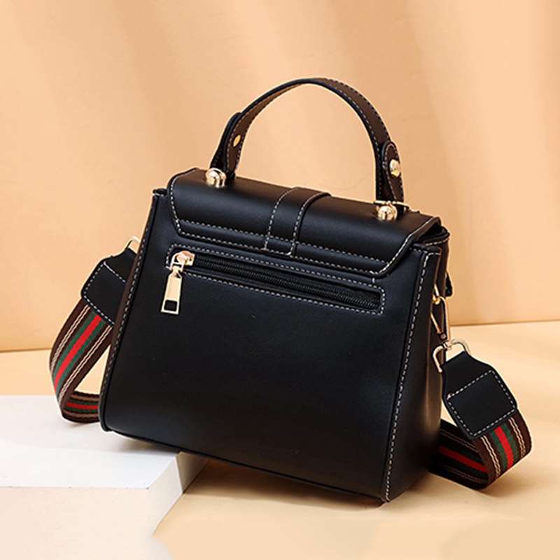 Túi Đeo Vai Hình Vuông Phối Dây Đeo Sợi Xích Bản Rộng Thời Trang Cho Nữ