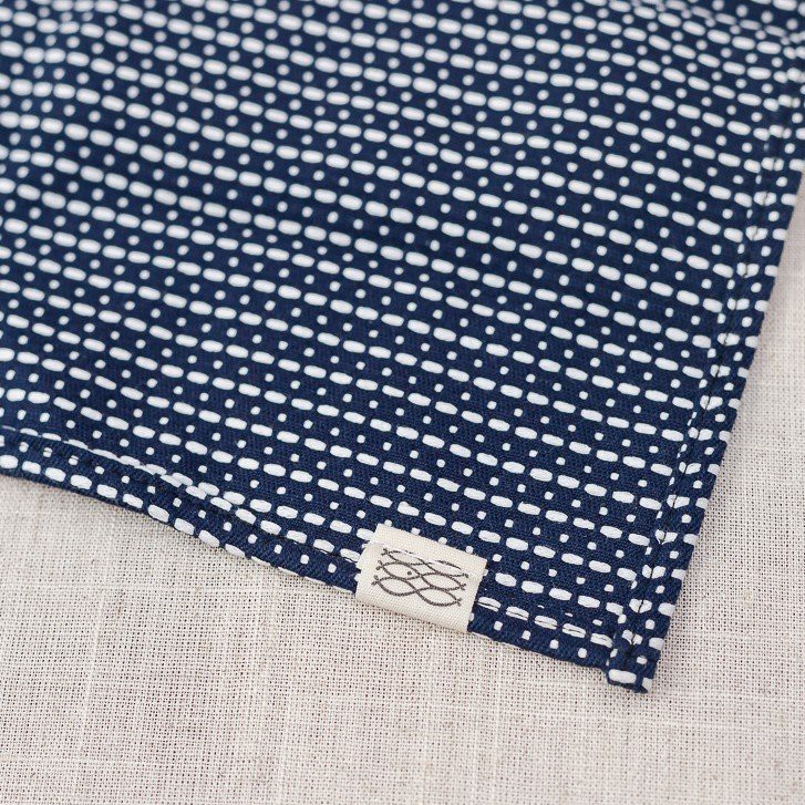 Khăn lau bếp/Bắc bếp Sa Maison, chất liệu Linen chống thấm tốt, Họa tiết Navy kẻ trắng