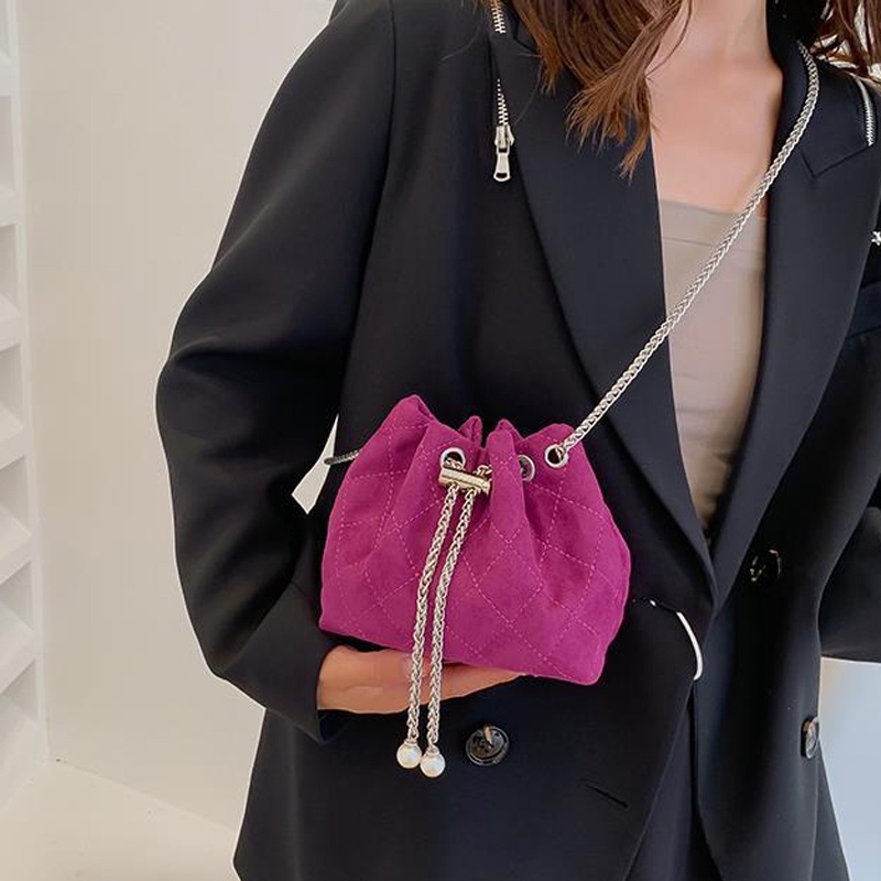 Túi Đeo Chéo Vai Có Dây Xích Thời Trang Sành Điệu Cho Nữ