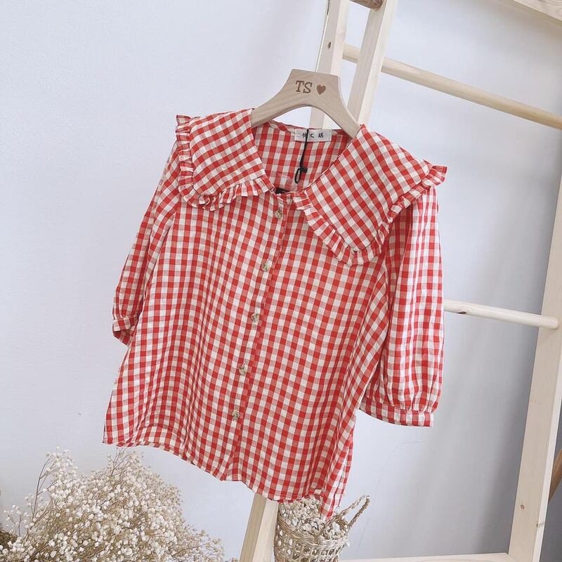 [Mã FAMAYWA giảm 10K đơn 50K] Áo sơ mi kẻ đỏ cổ bèo xinh xắn | BigBuy360 - bigbuy360.vn