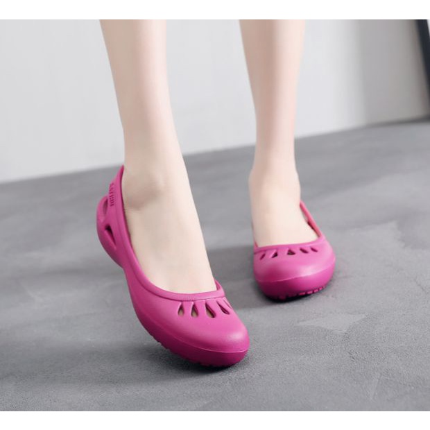 Giày Sandal Đế Bằng Chống Trượt Thời Trang Đi Biển Mùa Hè Cho Nữ