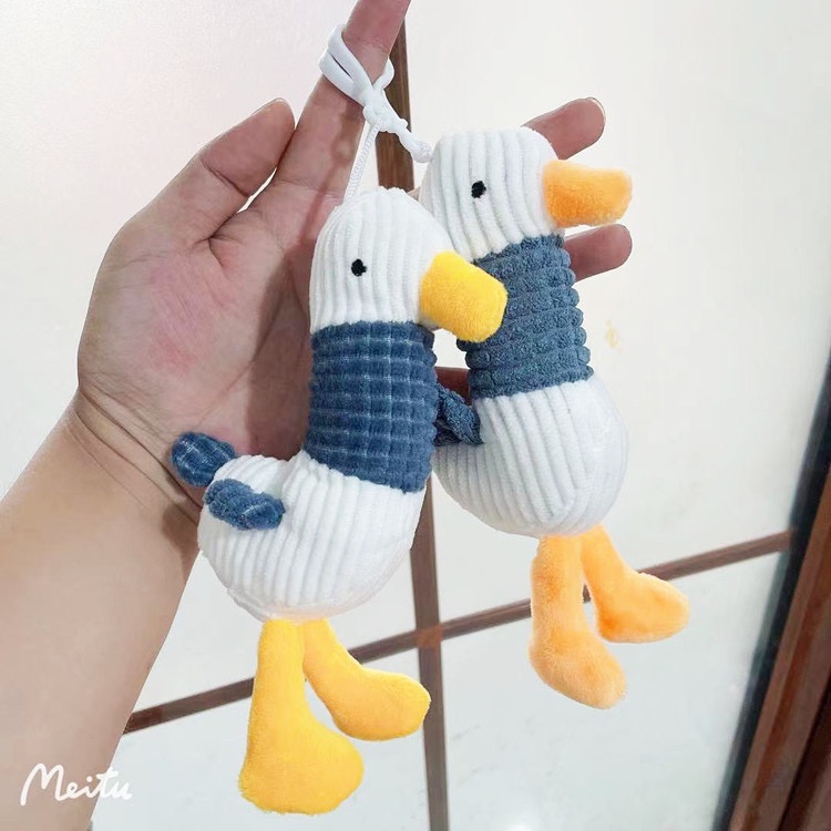 Móc khóa vịt trắng thú bông treo balo đi học túi chìa khóa MT02